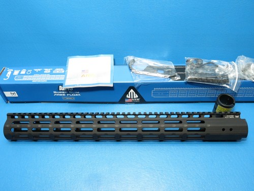 UTG Pro 17" Super Slim Black MTU037SSM Made in USA - Bild 2 von 5