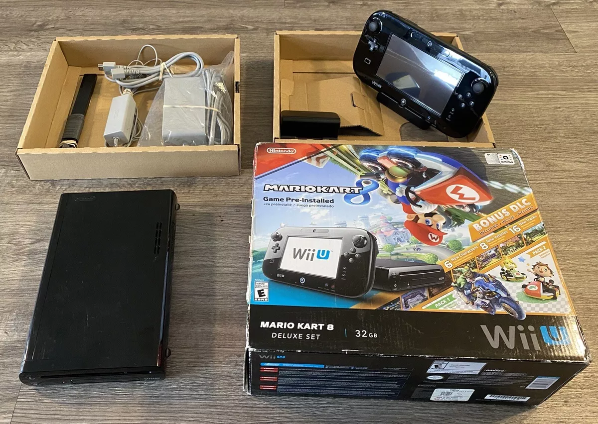 Best Buy: Nintendo Wii U 32GB Console Deluxe Set with Mario Kart 8