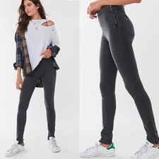 BDG Urban Outfitters NWT High Rise Skinny Size 25