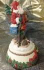 St Nicholas Square Porcelain Christmas Santa Wind-Up Musical Figurine - 1995 — photo 7