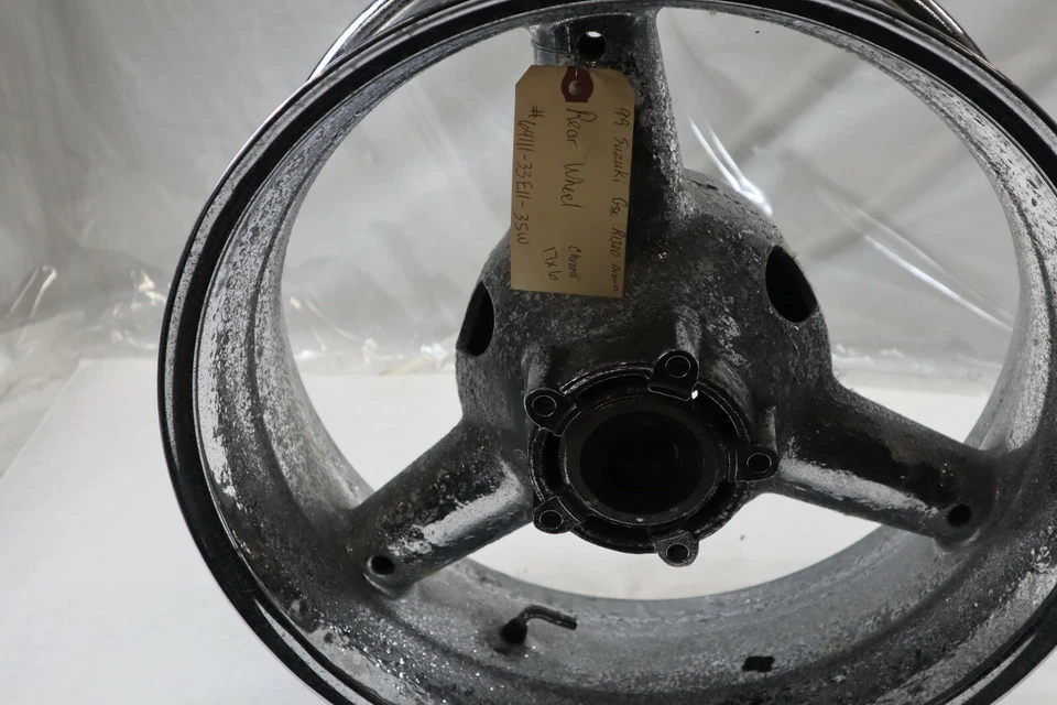 Rueda trasera para motocicleta Suzuki 17" x 6" cromada 2000 Hayabusa GSX1300R fabricante de equipos originales  Foto 2 de 4