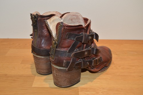 Freebird Circe Leather Distressed 