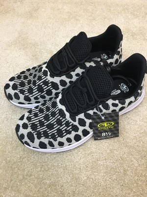 cheetah running shoes