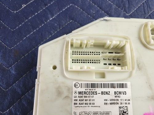 Body BCM Control Module Used OEM 2021 MERCEDES GLB 250 A2479008707 2022 2023 - Picture 4 of 10