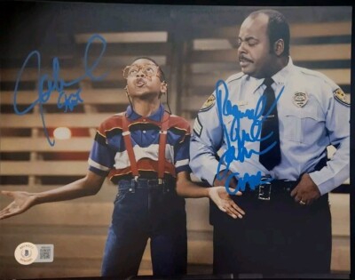 REGINALD VELJOHNSON JALEEL WHITE AUTOGRAPHED PHOTO FAMILY MATTERS BECKETT  COA
