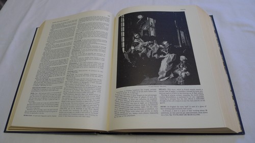 Larousse Gastronomique 1961 Hardcover Encyclopedia of Food & Wine - Picture 9 of 12