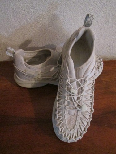 Keen Uneek Bungee Sneakers Silver Birch US Size 9.5 Antimicrobial EUC - 第 10/10 張圖片