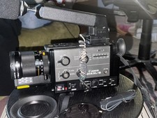 Canon 814 XL-S Super 8 Camera Unused Minimal Wear With Case / Full Equipment