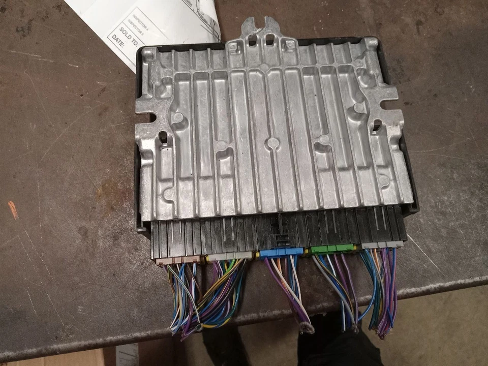 Chassis ECM Classic Style VIN G 4th Digit Fits 17-22 RANGE ROVER 693675 - Imagen 3 de 4