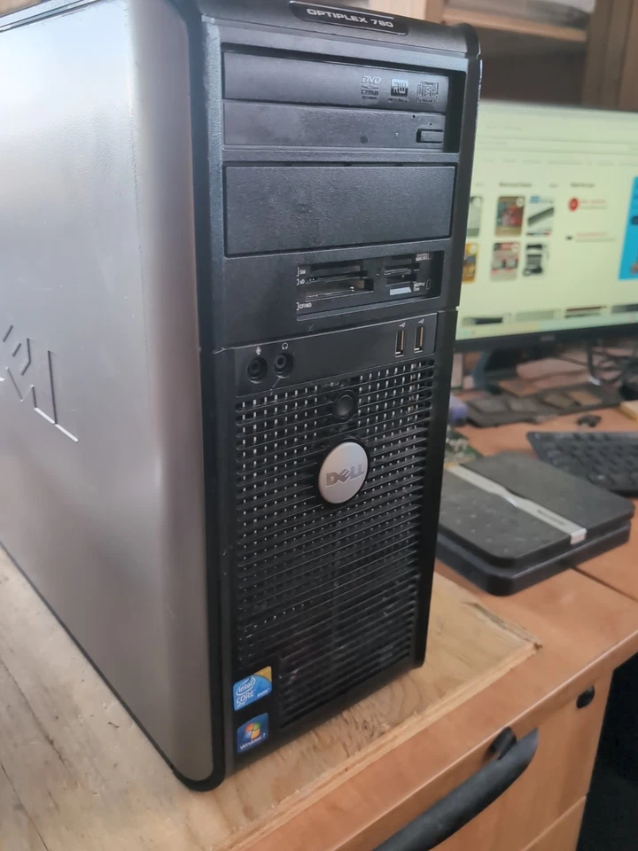 Dell OptiPlex 780 MT Intel E8500 3.16 GHz, 16GB RAM,500 GB, 150 GB Win 7 32 Bit - Image 2 of 4