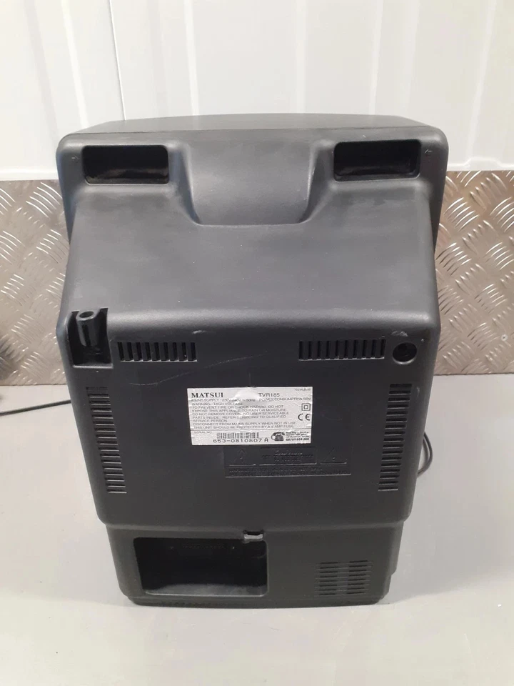 Matsui Retro 14 Inch Gaming TV Monitor VCR Combo Scart TVR185 Vcr - Image 3 of 4