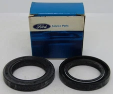 NEW FORD MOTOR COMPANY GENUINE OEM RETAINER P/N D0RY-1190-A SOLD INDIVIDUALLY