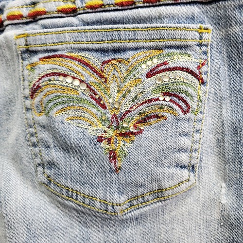 Zana Di Shorts Girls Size 14 Reg Blue Jean Denim Red Embroidery Yellow Stitching - Picture 7 of 14