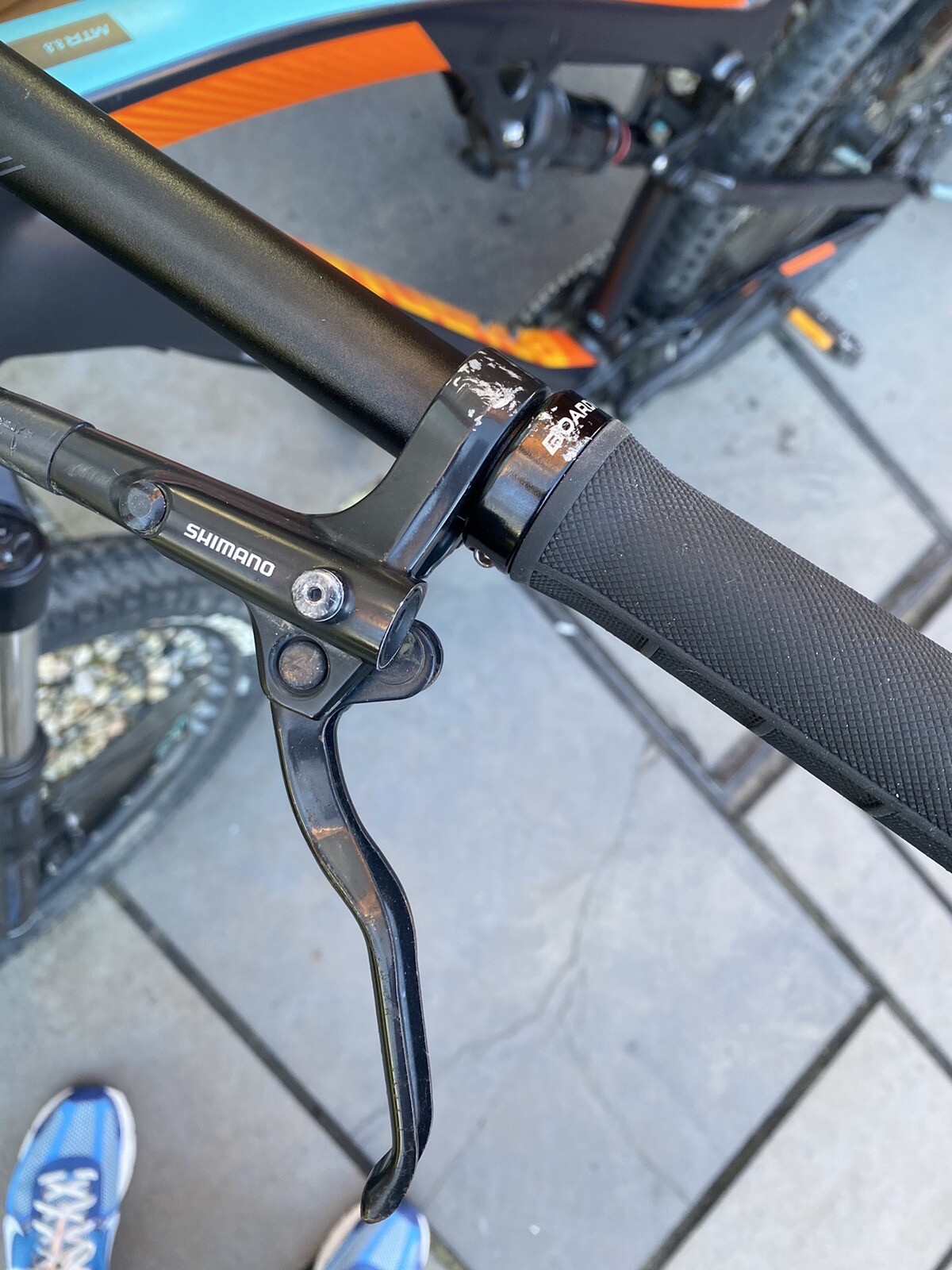 boardman mtr 8.8 full suspension mountain bike