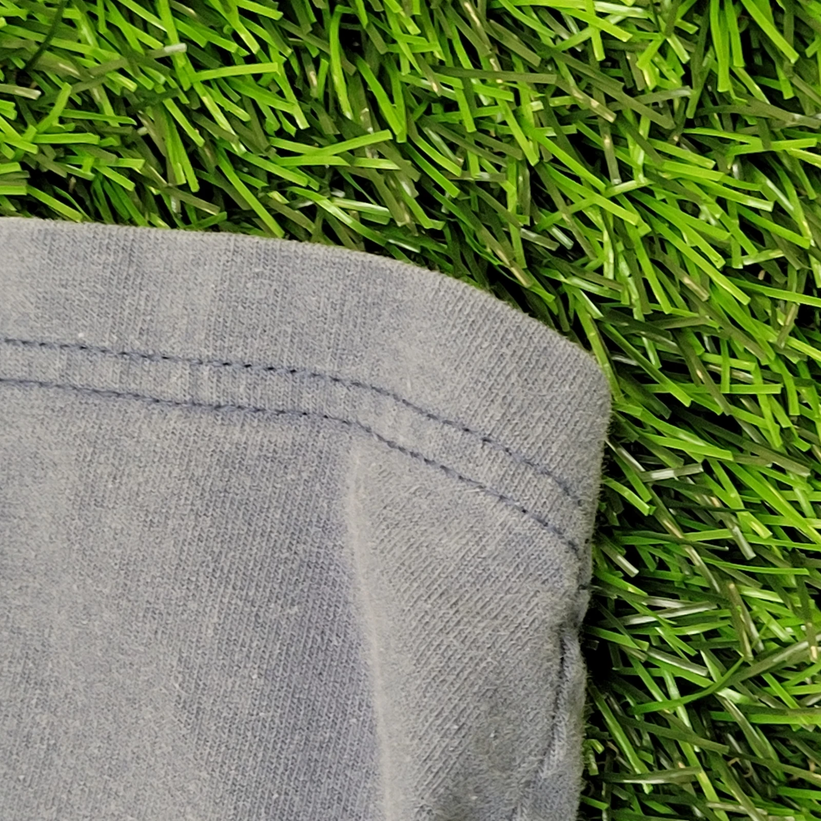 Vintage Y2K Mickey Mouse Crop-Top Shirt Women 2XL 25x23 Blue