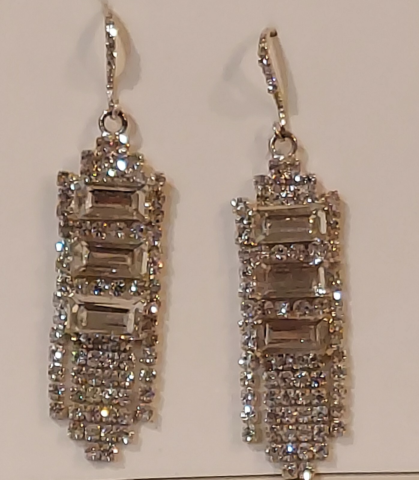 SILVERTONE STATEMENT CHANDELIER  DANGLE EARRINGS … - image 5