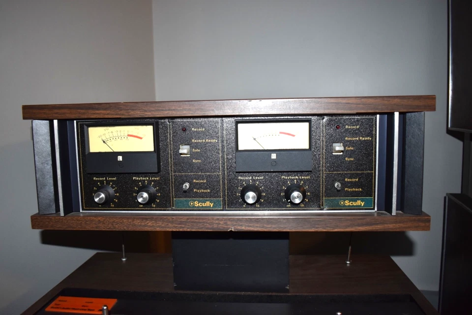 Scully 280B 2轨道1/4英寸主控卷轴到卷轴磁带卡组 — 第 2/4 张图片