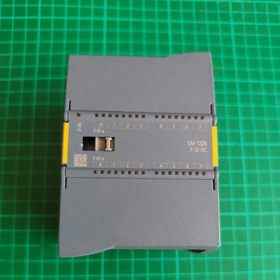 Siemens S7-1200 Digital Input Module SM 1226: 6ES7226-6BA32-0XB0 