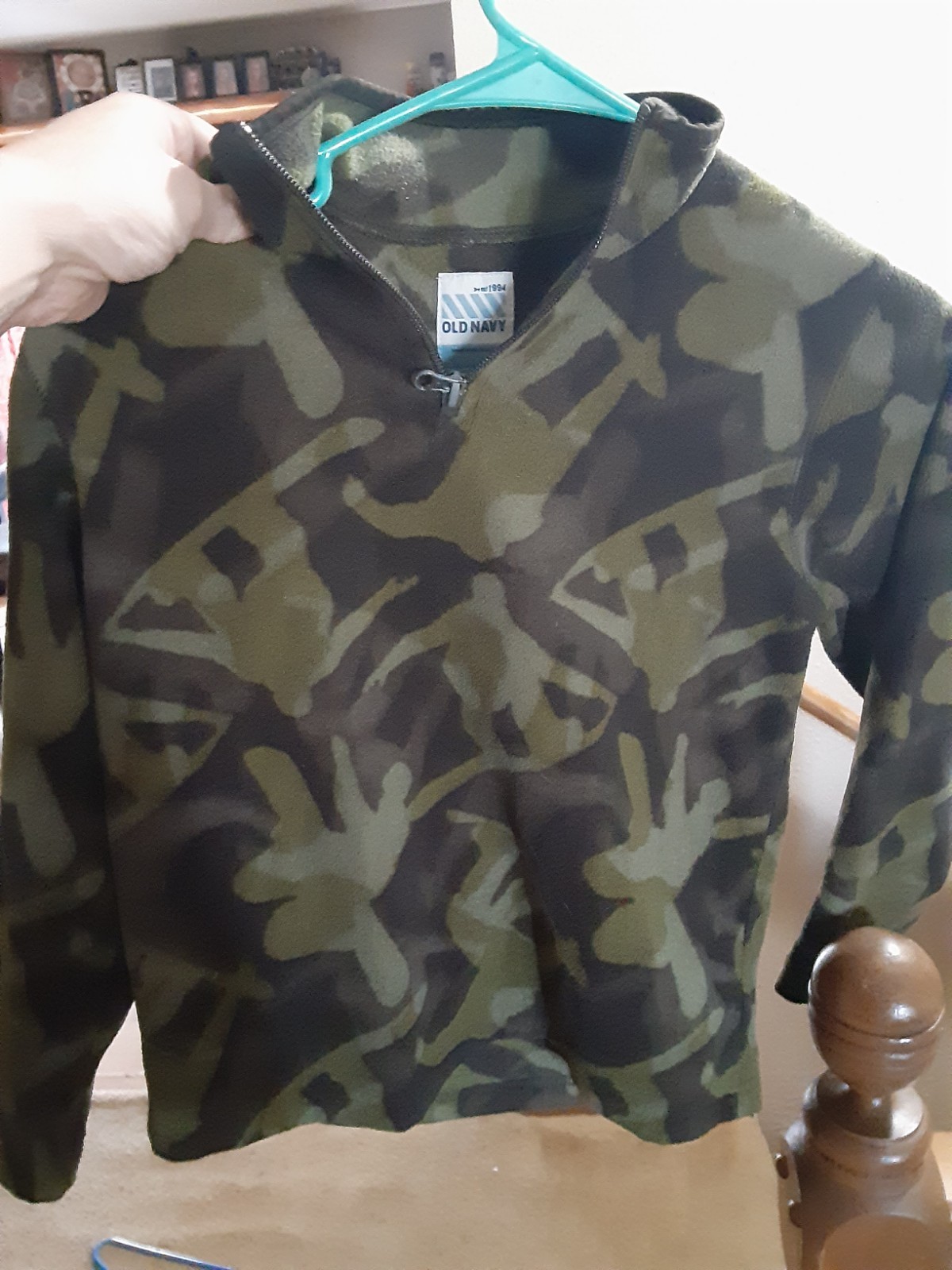 Picture 1 of 2