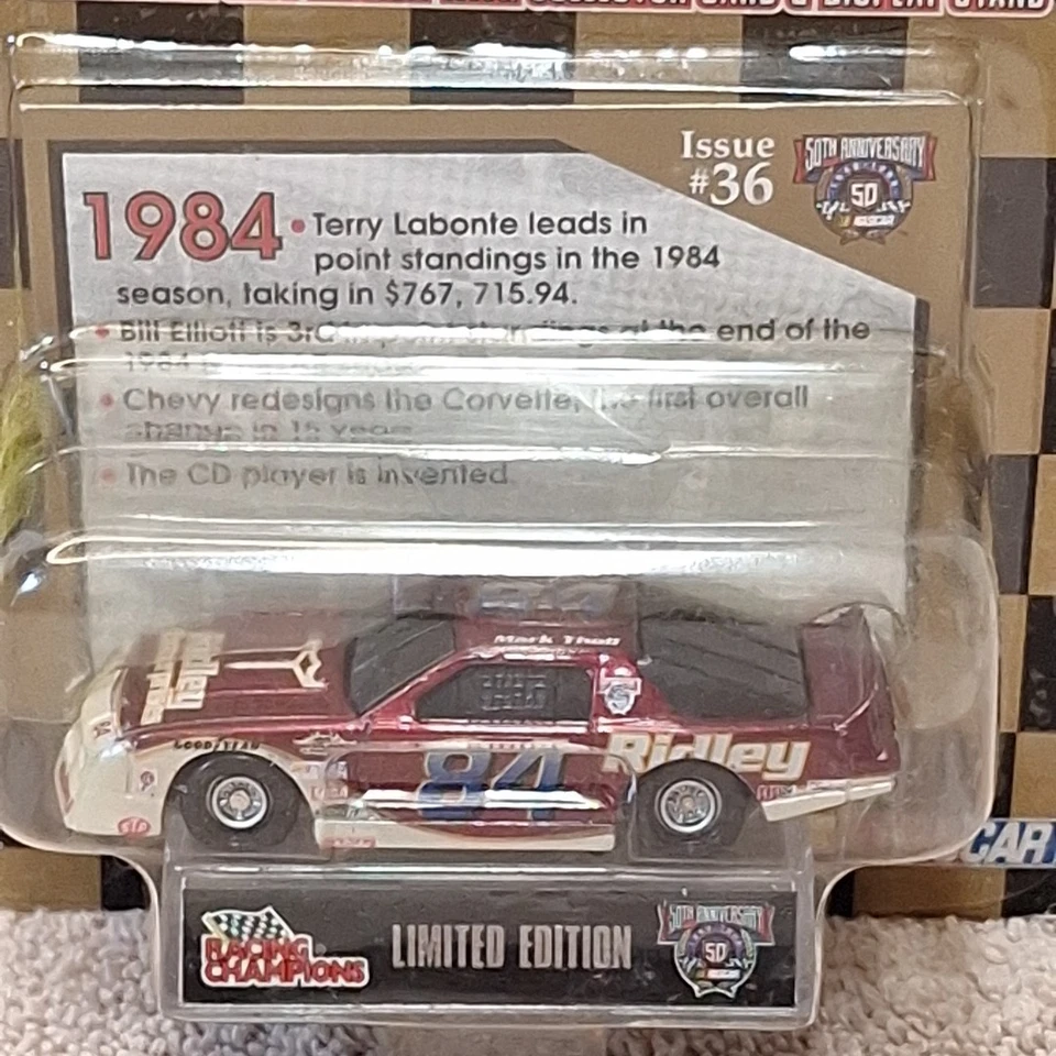 Mark Tholl 1984 Nascar Diecast 1/64 50 años de Nascar serie conmemorativa  Foto 2 de 4