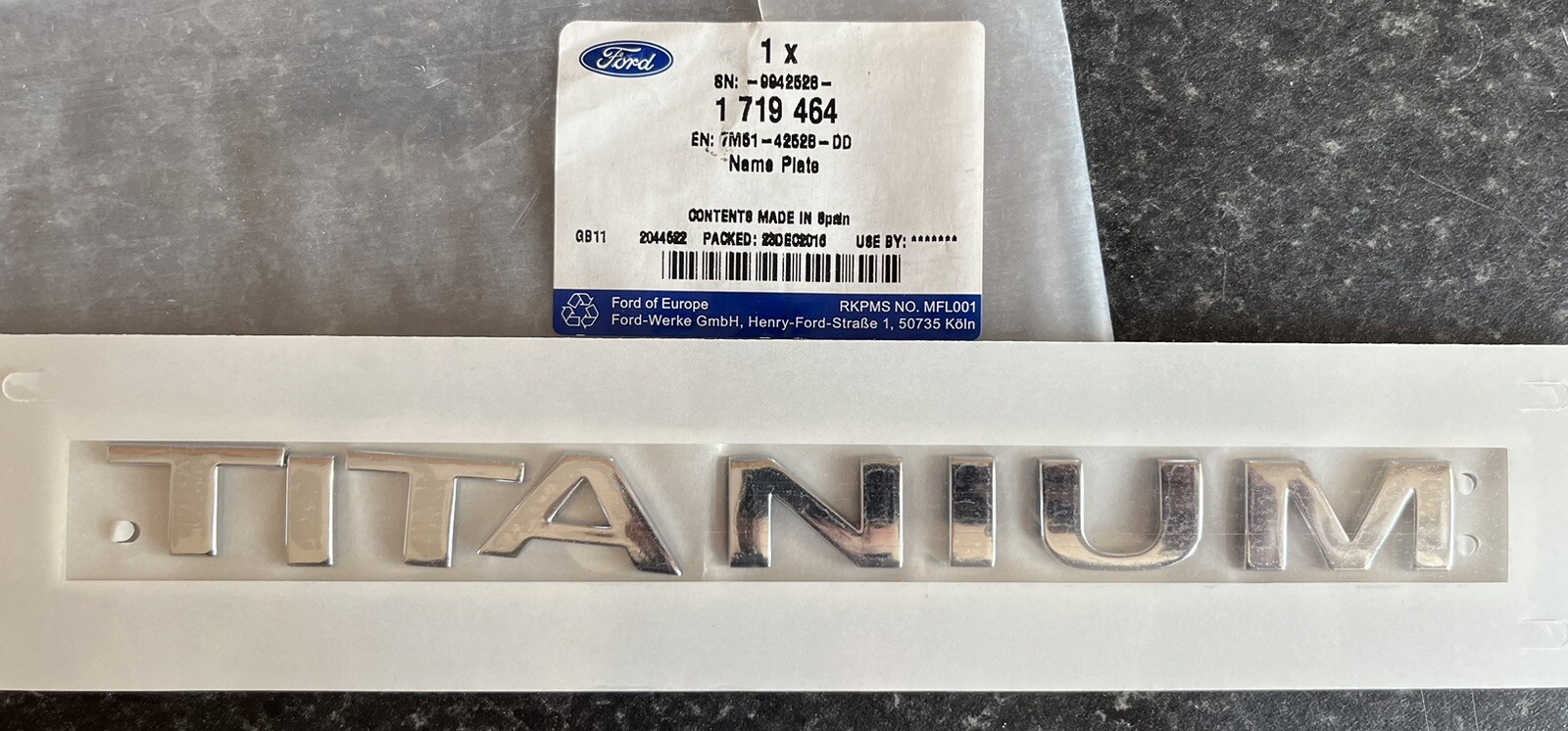 Genuine Ford Titanium Tailgate Name Plate Badge Emblem 1719464 - Picture 1 of 1