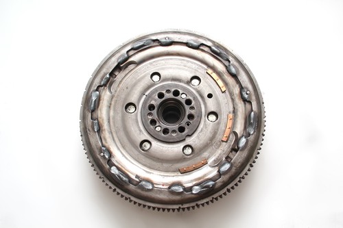 Nissan 350Z 03-06 Action Clutch: Flywheel, Friction, Pressure Disc Clutch M/T, O - Picture 4 of 5