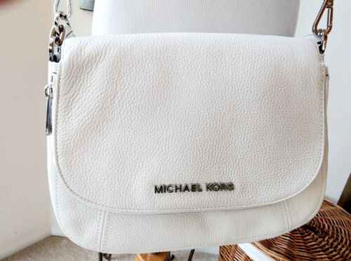 NWT Michael Kors Bedford Tassel Medium White Convertible Shoulder Bag  - Afbeelding 1 van 8