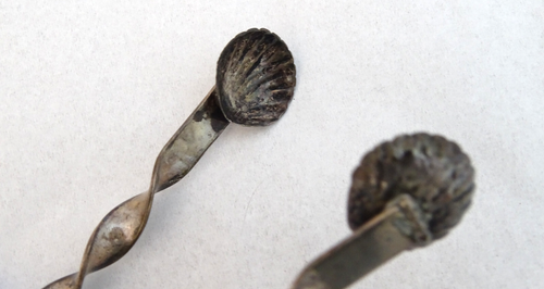 Vintage Sterling Mini Tongs Tarnished / Toned / Free Shipping CB1GTmt - Picture 4 of 20