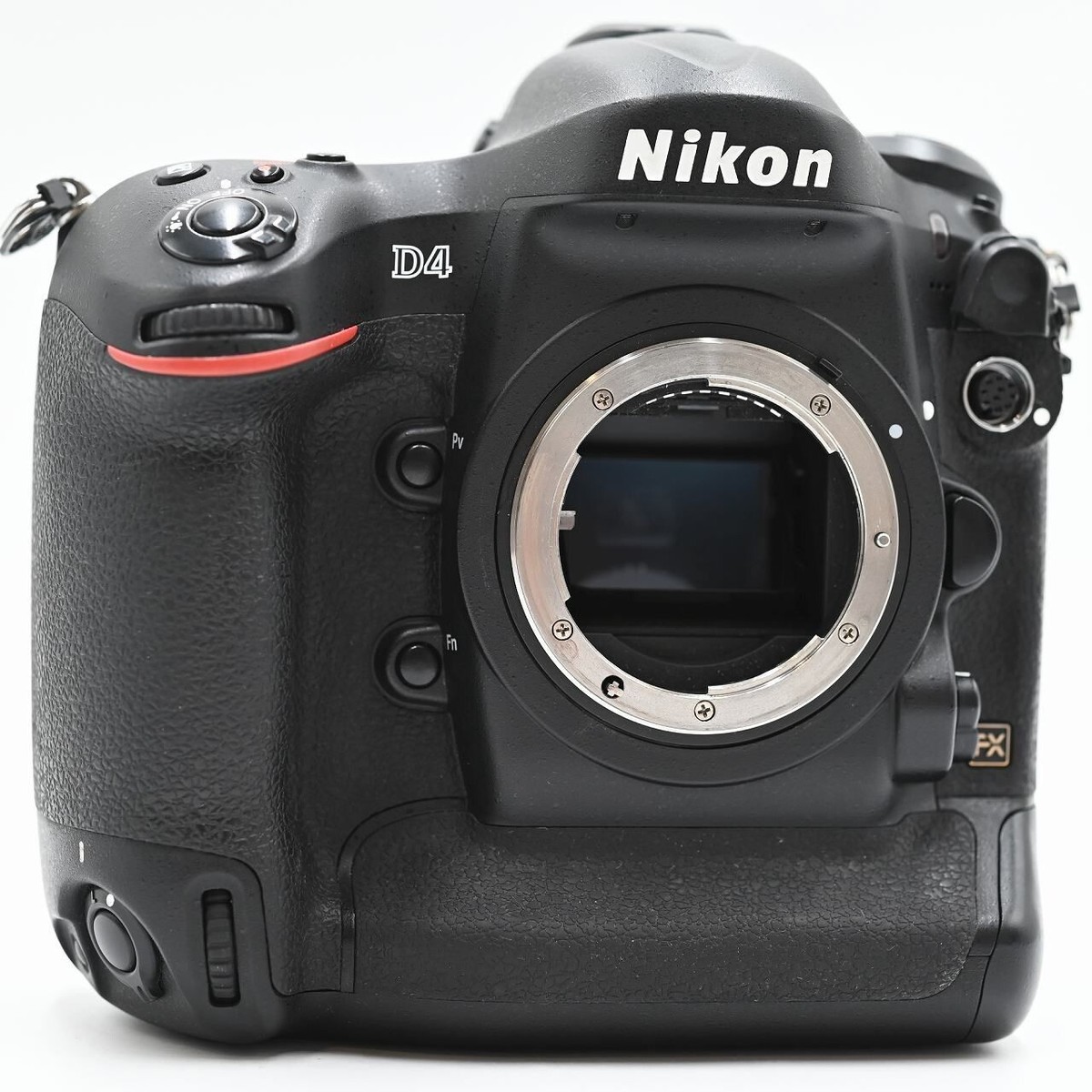 Nikon D4 16.2MP FX Digital SLR Camera Body 【 BOX 】by Courier
