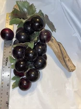 Mid Century Vintage Lucite Acrylic Grape Cluster Driftwood Amethyst Purple 12”