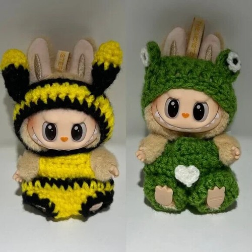 [KONVOLUT 2] Labubu gehäkelt Handarbeit individuell Hummel und Frosch Kleidung Set
