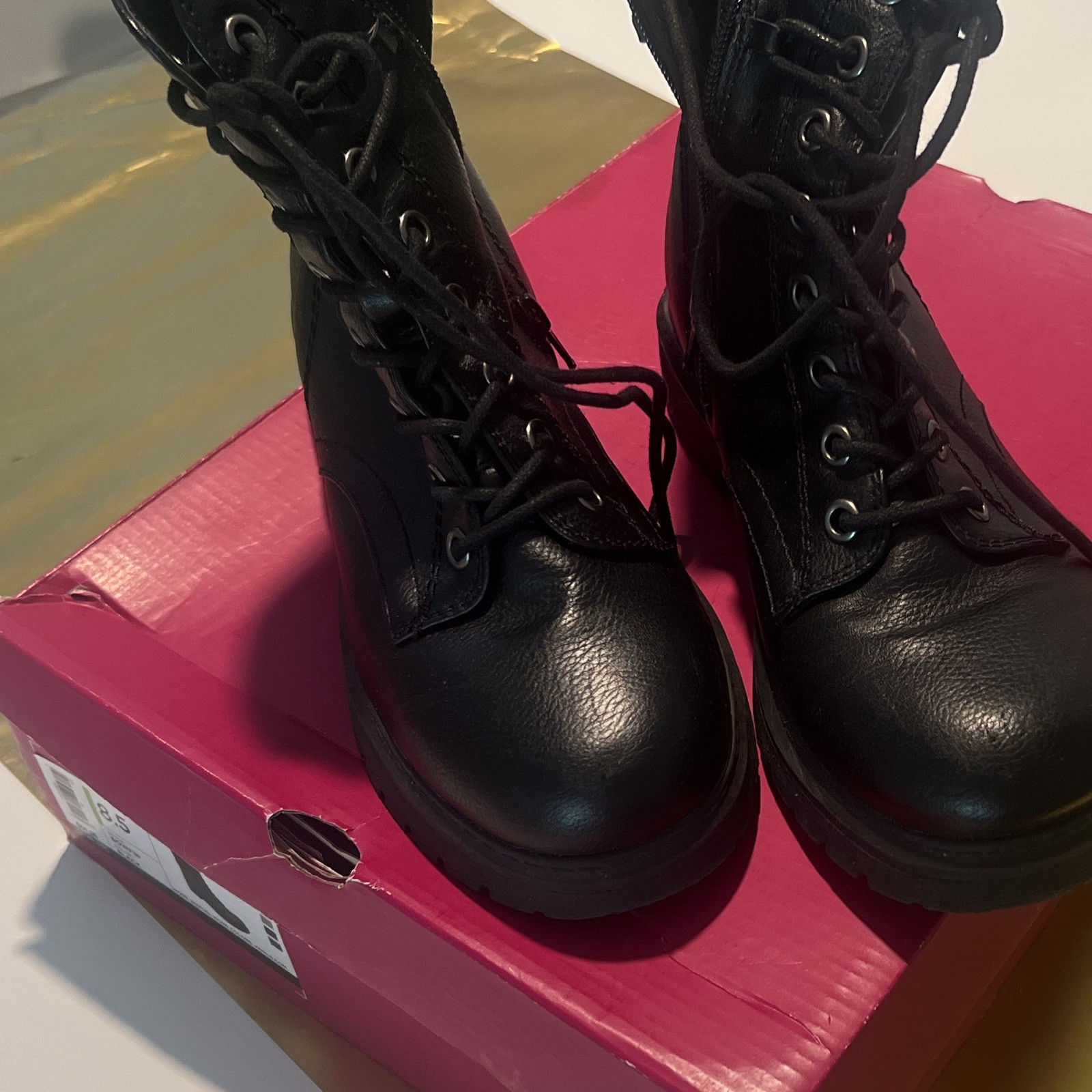Sugar Bowfin Womens Black Combat Ankle Boots Lace Up Round Toe Eyelets 8.5 M
