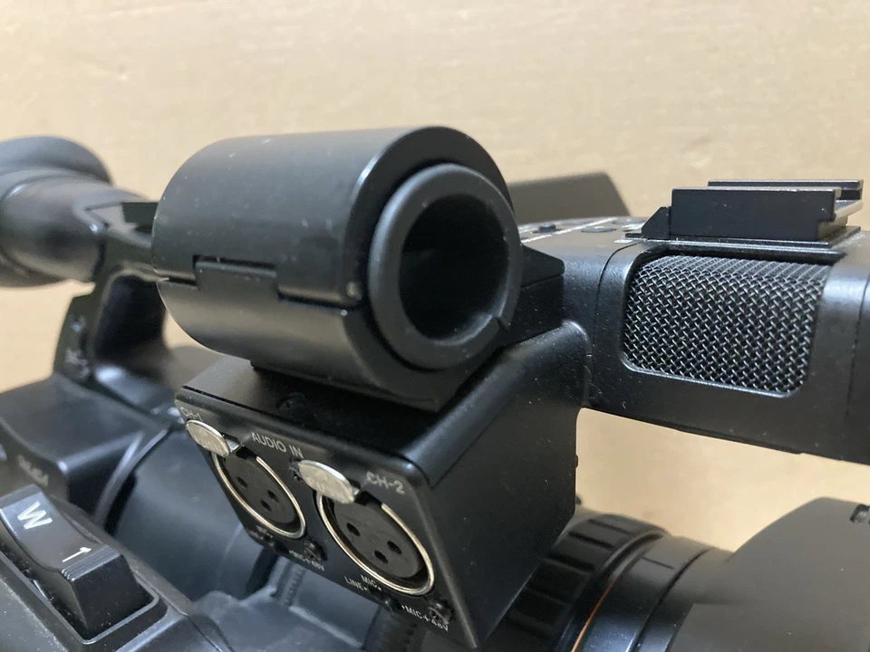 Sony PMW-EX1r Cine Alta Camera Camcorder (low hours) - Image 4 of 4