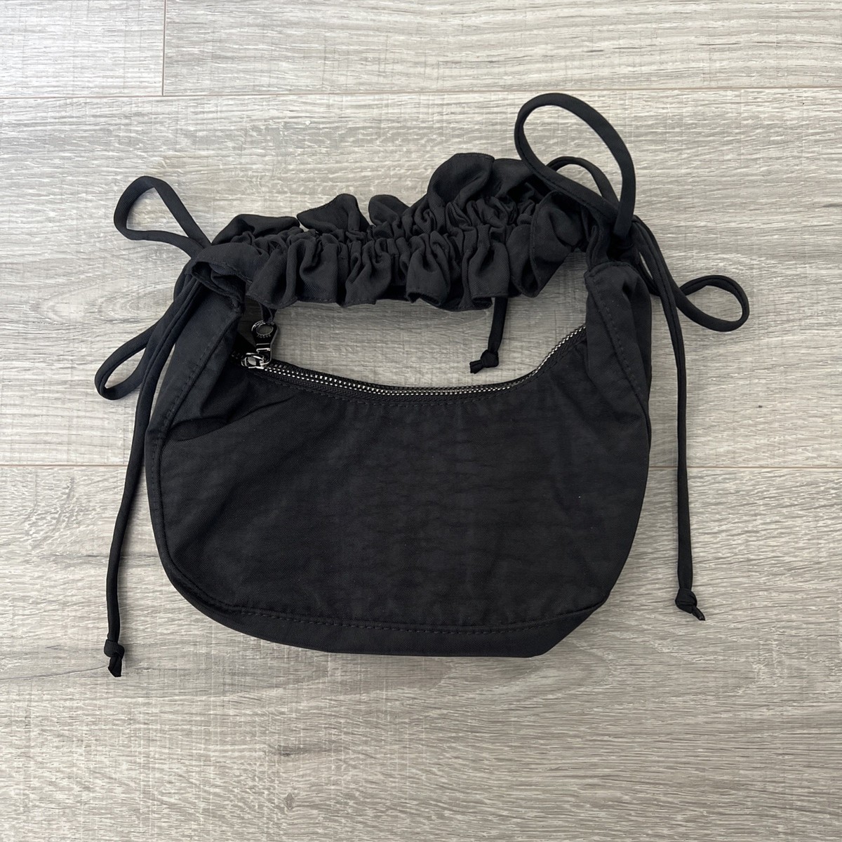 NWT Authentic BAGGU X Molly Goddard Mini Ruffle Crescent Bag Black