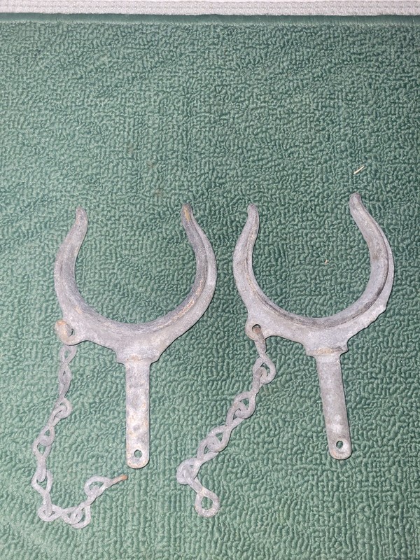 (Qty 2) Vintage Row Boat Dingy Oar Lock Galvanized Metal