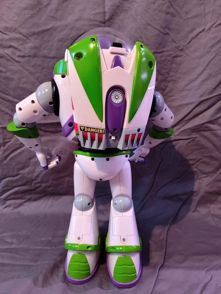 Toy Story 3 Buzz Lightyear Remote Control - Español Mode! 16" TESTED Thinkway - Image 2 of 4