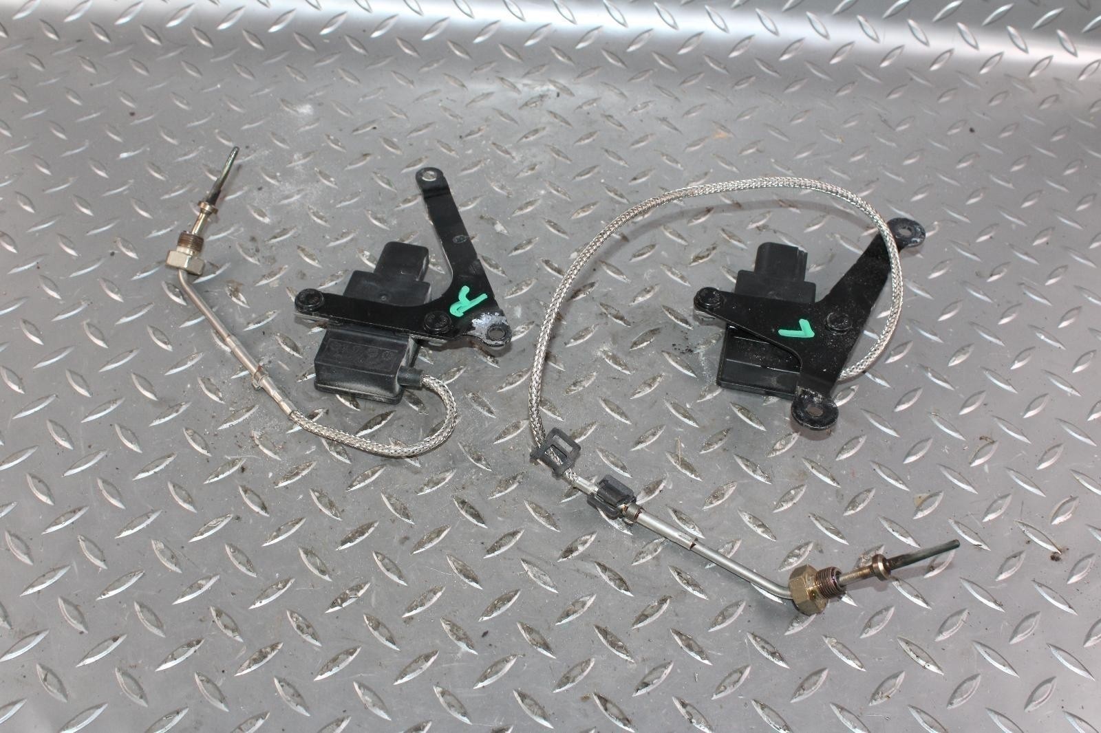 Bentley Flying Spur 2013-2018 Left, right Temperature senders Pair
