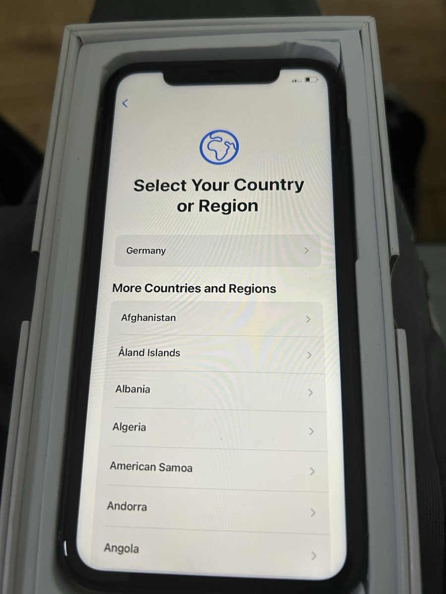 Apple iPhone XR - 64GB - Black (Unlocked) A2105 (GSM) for sale