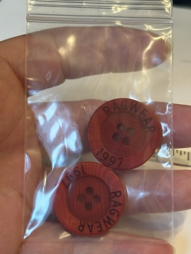 2 - 1” Ragwear Red Buttons Good For Almost Anything. Including Crafts & Dresses - Picture 5 of 5