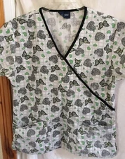 Absolute Brand Medium Medical Career Scrub White With Butterfly Heart Print