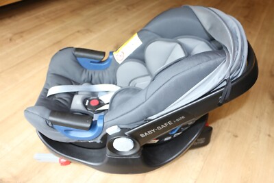 Britax Römer Babyschale i-Size mit Isofix Basis gebraucht, gepflegter Zustand