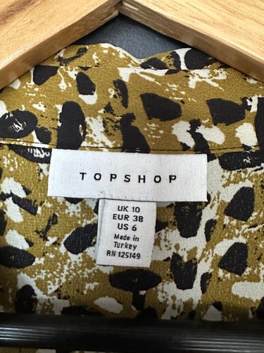 Gorgeous Topshop Blouse with Puff Sleeves, size 10, Excellent Condition - Picture 3 of 7