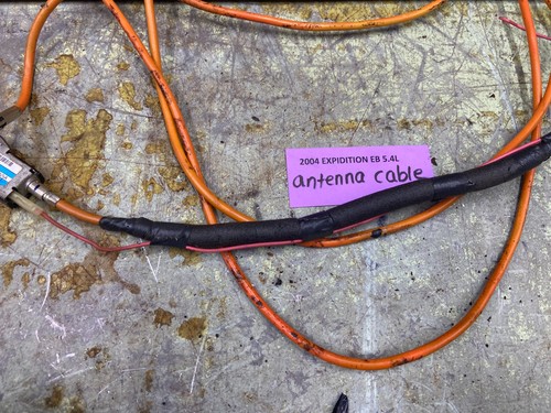 03-06 FORD EXPEDITION ANTENNA CABLE WITH AMPLIFIER DASH TO QUARTER GLASS - Foto 17 di 24