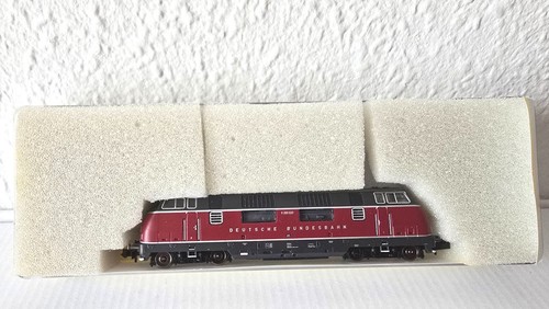 Spur N Trix 16224, V 200 der DB, Purpurrot, Sounddecoder, Ep. III | Condition: Gebraucht