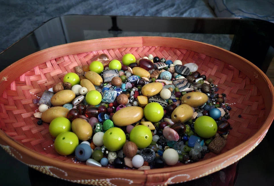 Bead Lot Bead Soup Mixed Variety Glass, Ceramic, Acrylic, Metal & Shell 2+ Lbs - Image 2 of 4