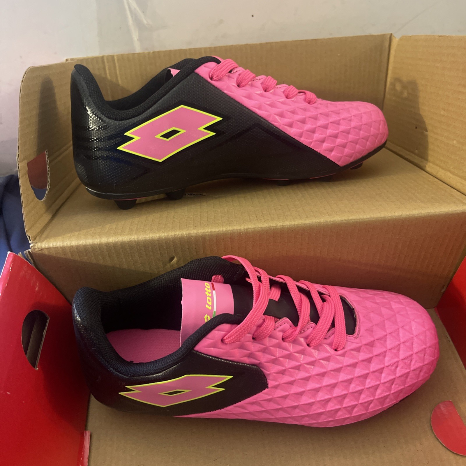 Lotto Tacchetti Calcio Giovanili Forza Elite II Rosa Nero Taglia 2 Ragazze Nuovi Con Scatola
