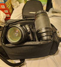 Nikon D50 Camera Bundle with AF Nikkor 70-300mm Lens and Camera Bag
