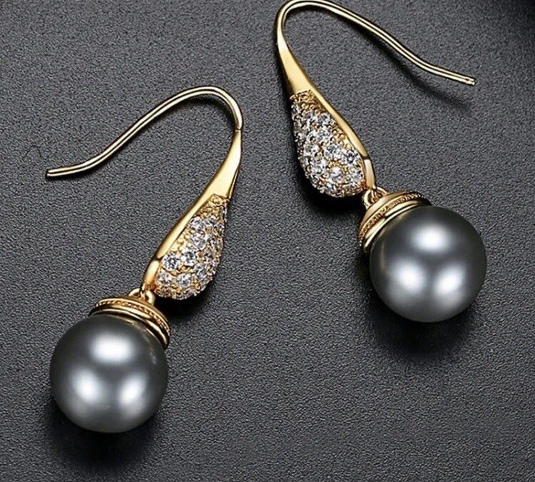 NEW 18k Gold Water Drop Black Pearl & Zircon Earrings - Image 2 of 2