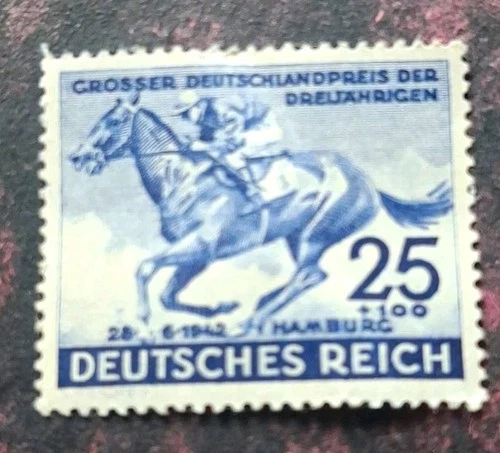 WWII GERMANY  / 1942 "BLUE RIBBON HORSE RACE" IN HAMBURG /                 d