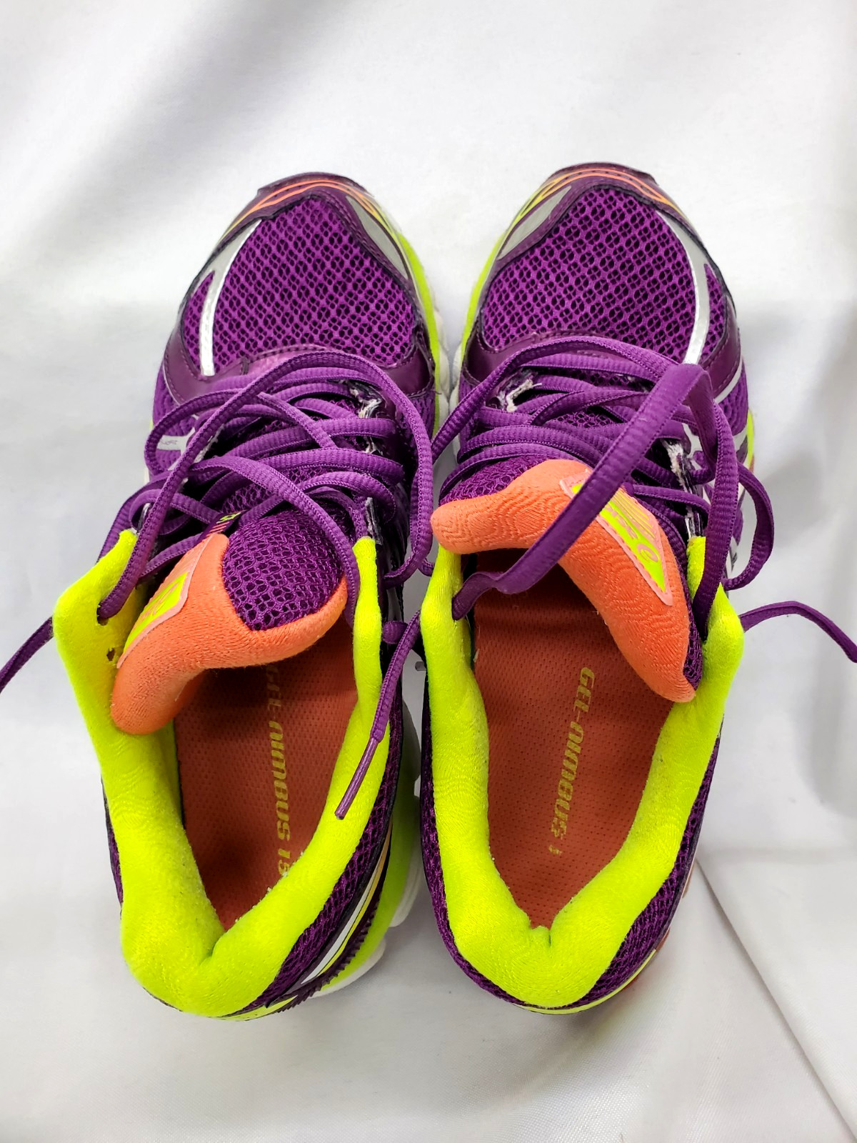 Rare BARELY WORN asics Gel Nimbus 15 Women Running Shoe Purple Fluidride size 8 thumbnail 3